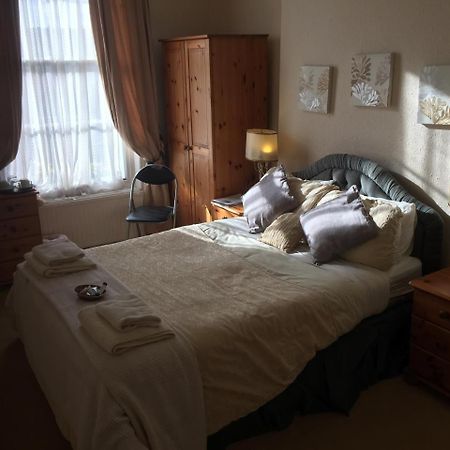 Holly Lodge York Bagian luar foto